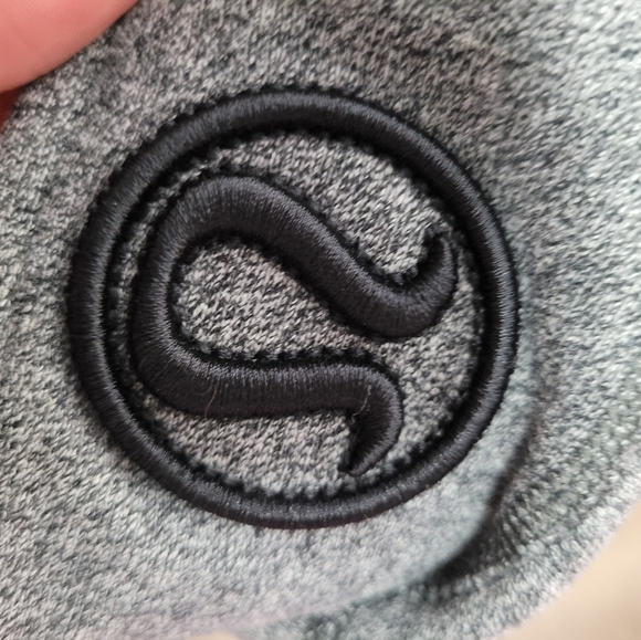 Lululemon Grey Scuba Sweater, Size 10 - Picture 4 of 8